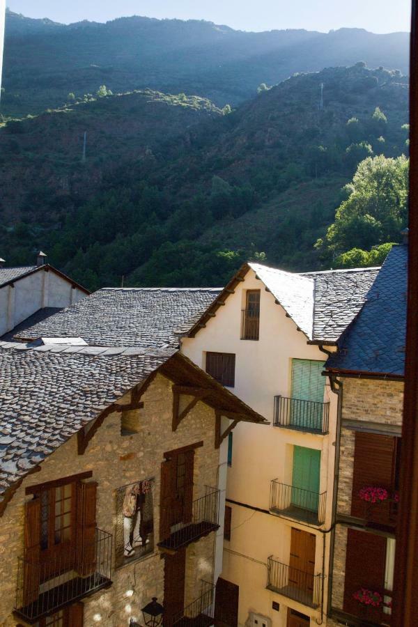 Cau D Aneu Duplex En El Centro D Esterri D Aneu Esterri d'Àneu Eksteriør bilde